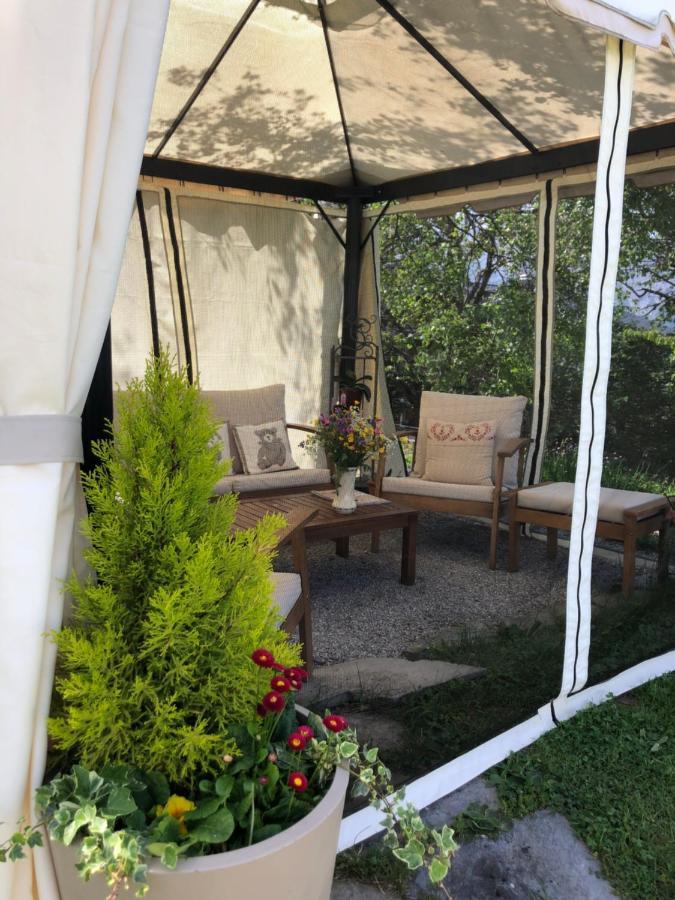 Magnifique Maison Pres Du Centre Нендаз Екстериор снимка